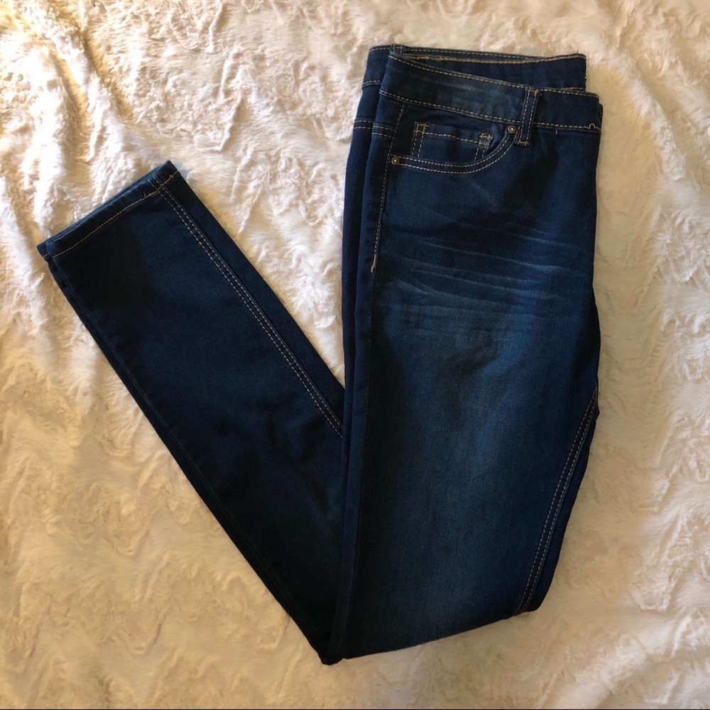 Alloy Apparel Dark Wash “London” Skinny Jeans